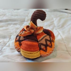 Knitted Pumpkin w/ stem home decor 🎃